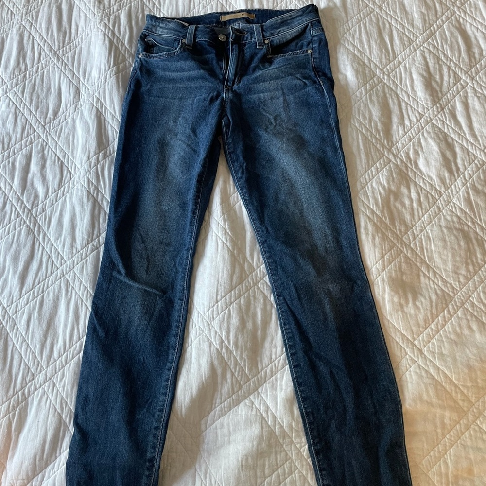 Joe’s blue jeans